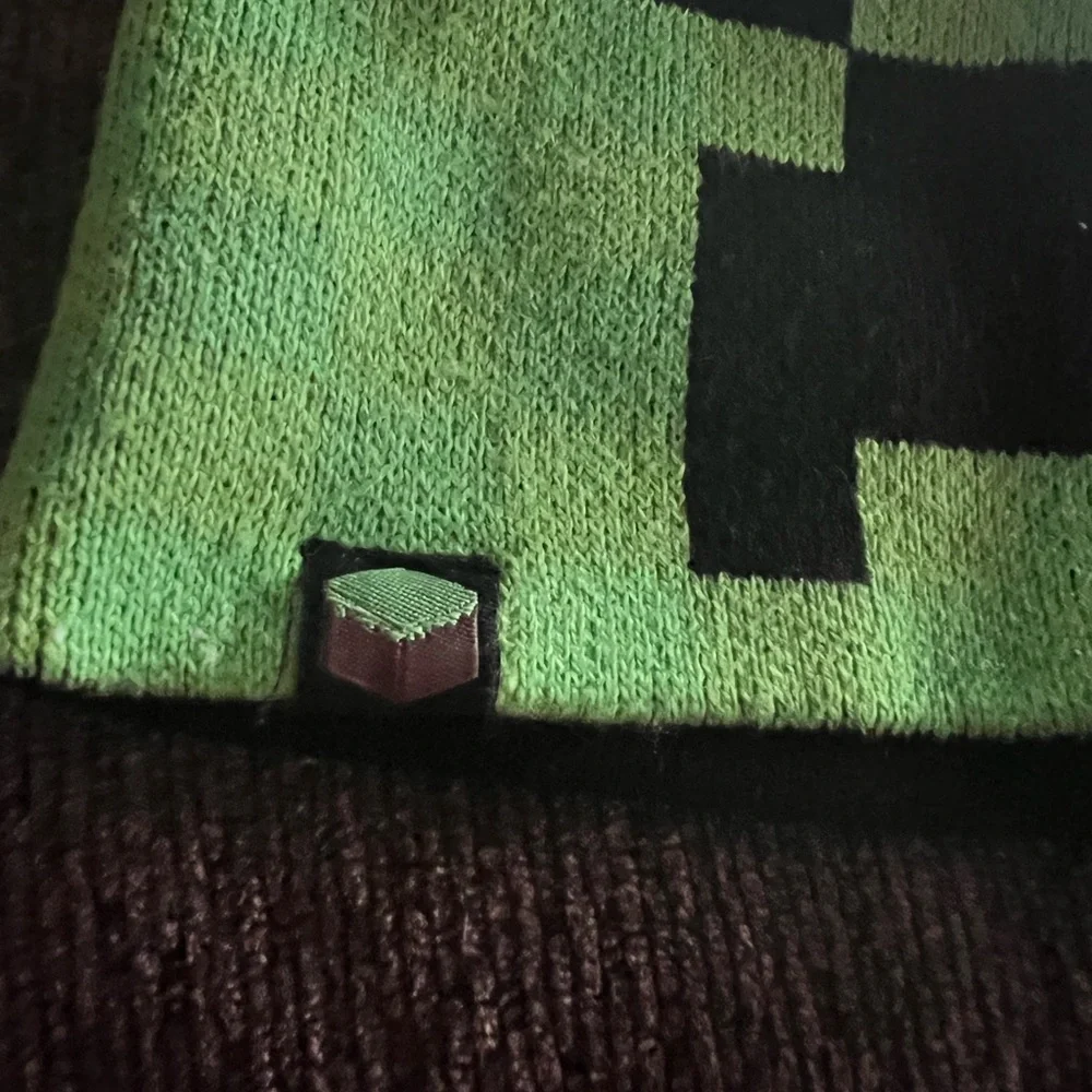 🍀Minecraft- Green‎ Creeper Beanie EUC